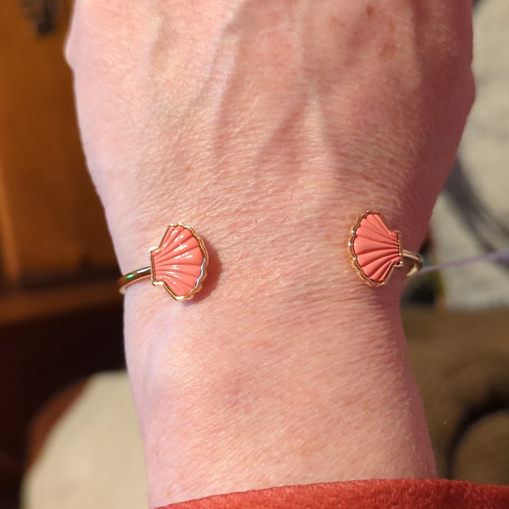 Papaya Bangle Bracelet - Picture 2 of 3